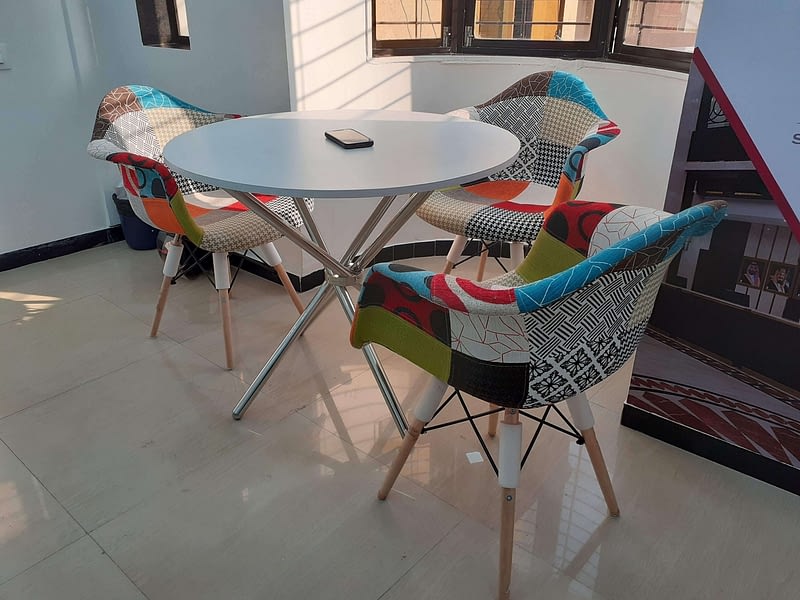 Movenpick Office Interior - View 10